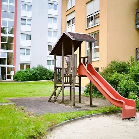 Apartment Edler Wohnraum Marvel Mit Balkon, Boxspringbett, Kaffeevollautomat, Lift & Parkplatz *