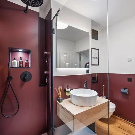 Apartment Edler Wohnraum Marvel Mit Balkon, Boxspringbett, Kaffeevollautomat, Lift & Parkplatz Chemnitz